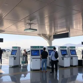 quiosques irregulares no Terminal Santana